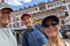 5_von Hawaii zum Wiesbadener Weinfest