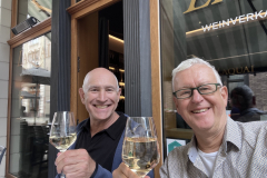 2_tasting chilled Rheingau Riesiing