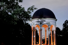 Abends auf dem Neroberg